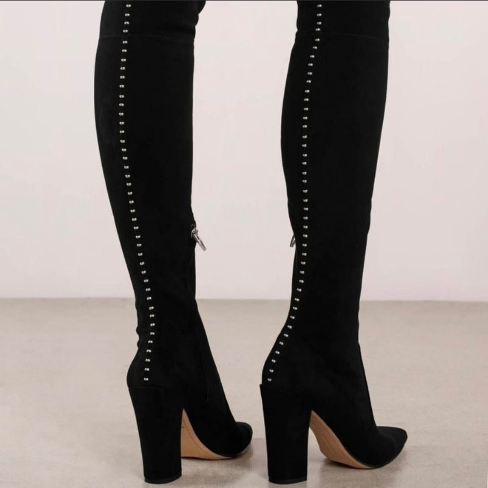Suede over the knee stretch boot